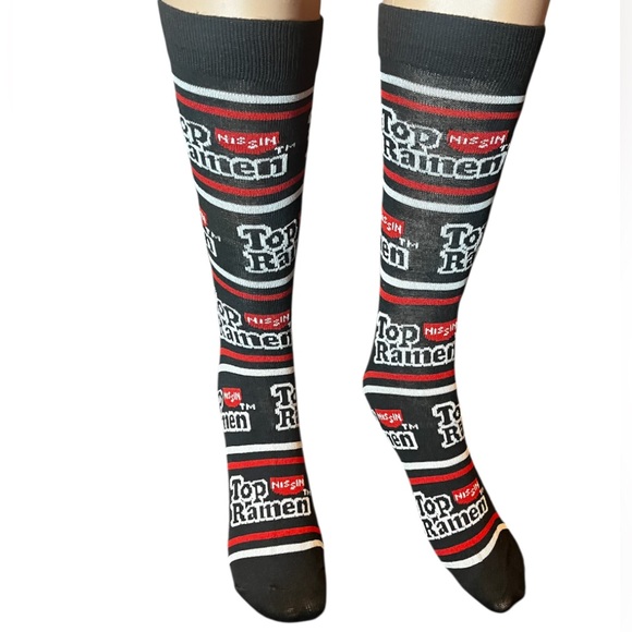 Top Ramen Noodles Soup Novelty Socks NWT - Picture 8 of 9